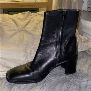 Banana Republic Boots